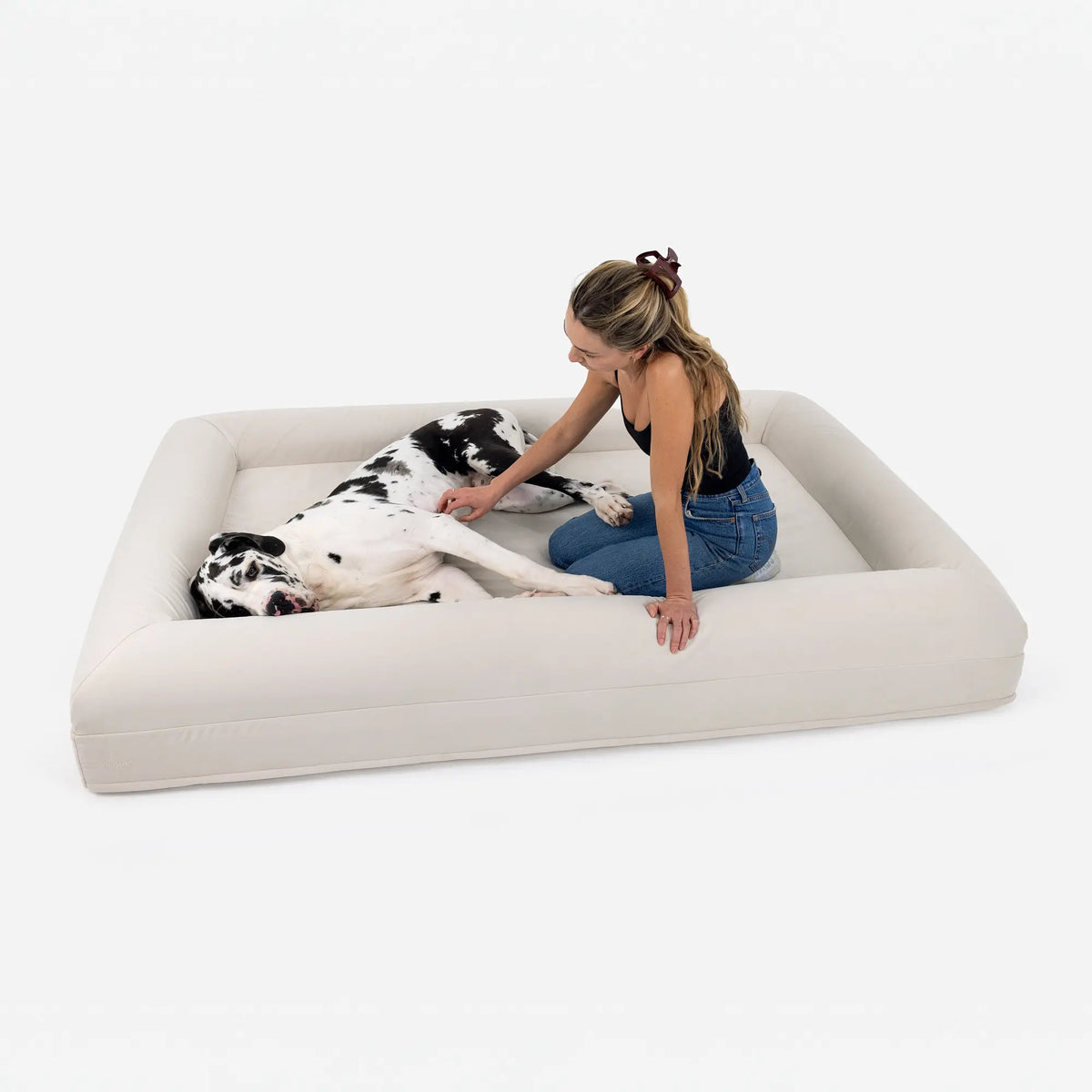 The Melody Xtralarge Dog Bed